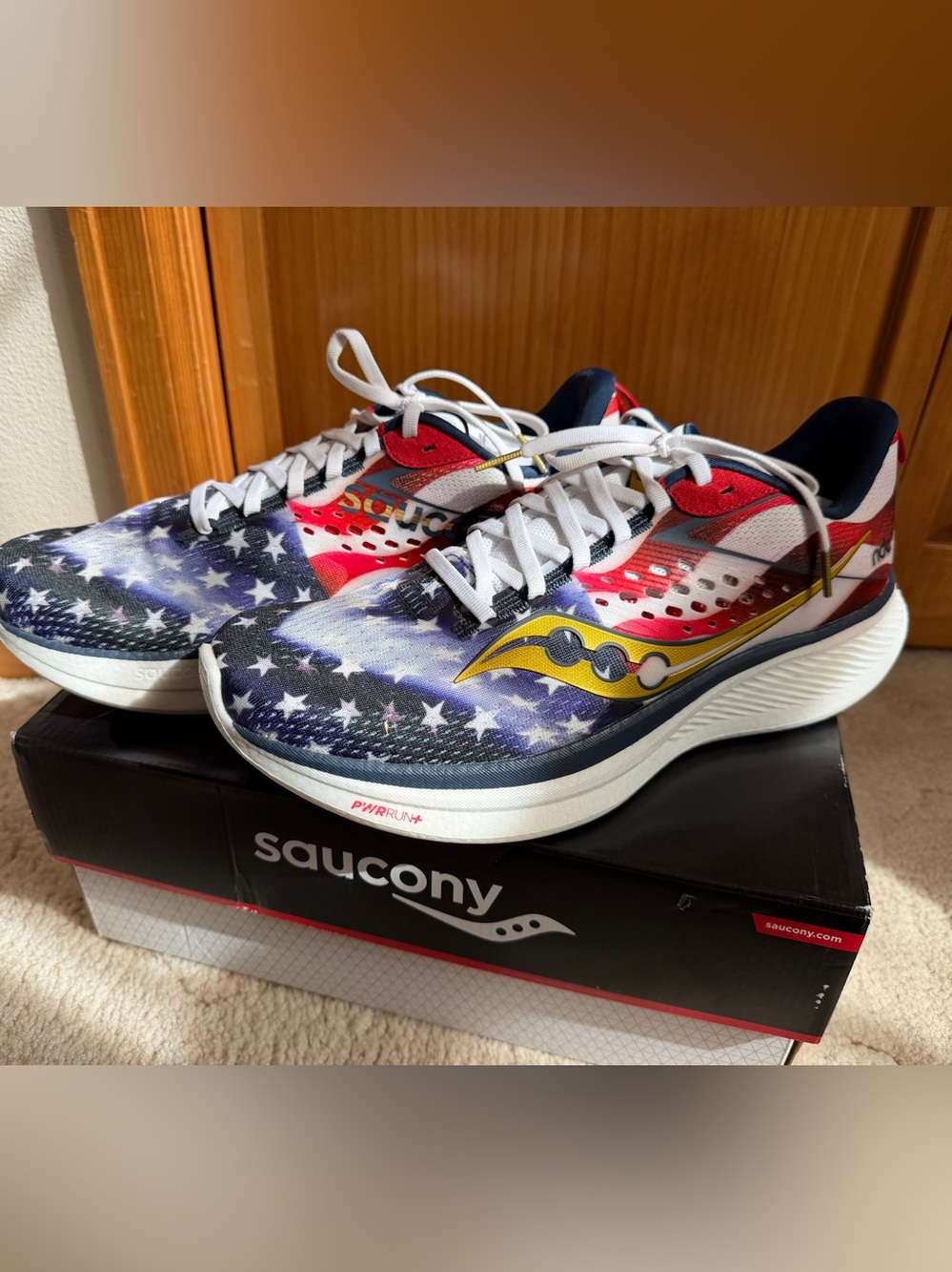 Saucony Men's Athletic Shoes - Patriotic, America!!NWT 10.5